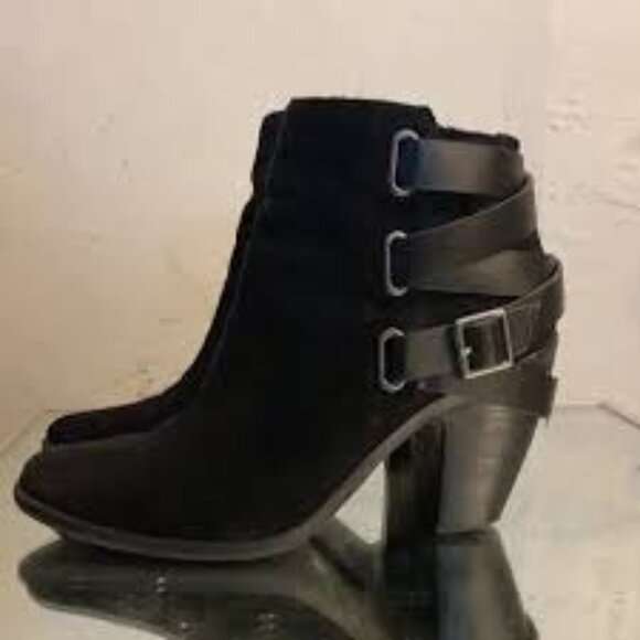 Dolce Vita Black Suede Buckle Straps Boot 9 Whimsygoth Boho Cottage Core Cowgirl - Picture 1 of 12